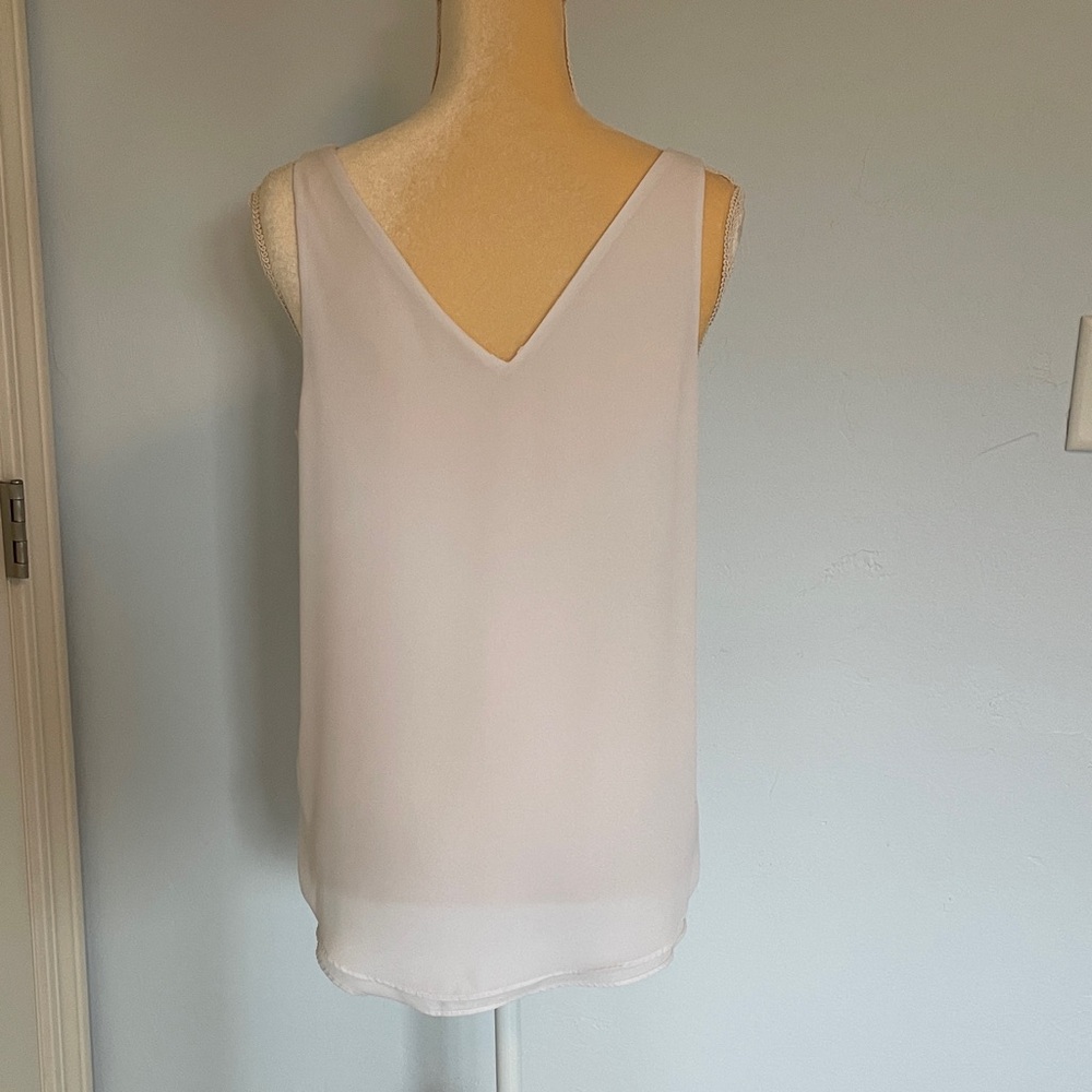Lilly Pulitzer White on White Reversible Sleeveless Blouse Size Small - Picture 3 of 5